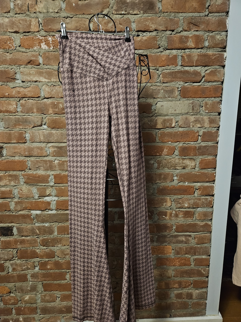 Offline By Aerie Brown & Tan  Houndstooth Flare Crossover Leggings Medium Tall